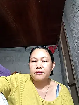 Everleigh mom online show from November 3, 3:12 am