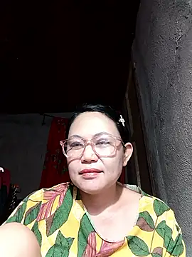 Everleigh mom online show from January 11, 11:50 am