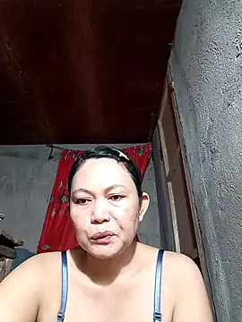 Everleigh mom online show from October 27, 1:28 am