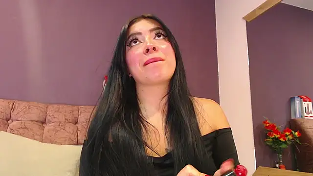 KateWelsin online show from March 19, 7:58 pm