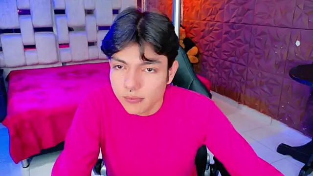 alandelrey57 online show from February 7, 1:41 pm