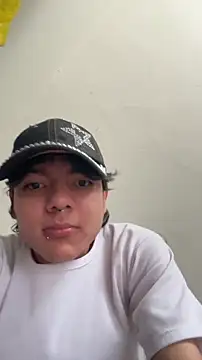 alandelrey57 online show from March 25, 5:45 pm