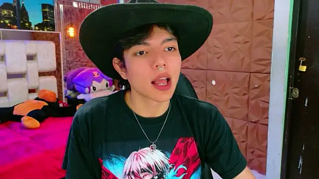 alandelrey57 online show from February 20, 8:49 am