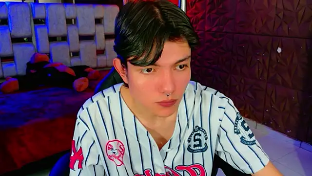 alandelrey57 online show from February 19, 2:52 am