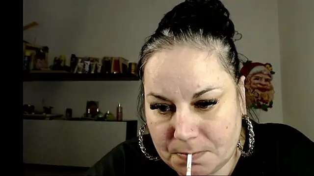 andreea2011 online show from February 6, 7:32 pm