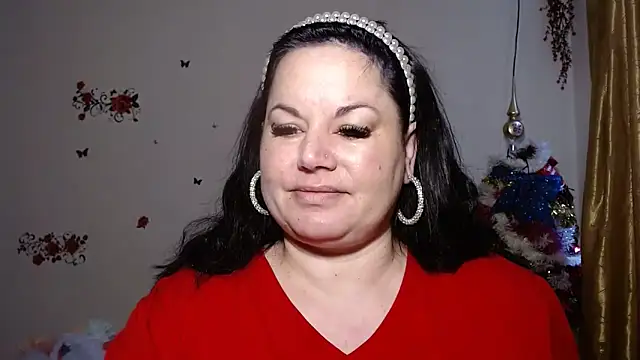 Snapshot of andreea2011 chatting on October 4, 8:27 am andreea2011 online show from October 4, 8:27 am