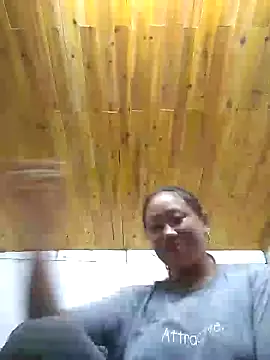 Snapshot of tttmai chatting on May 27, 6:32 am tttmai online show from May 27, 6:32 am