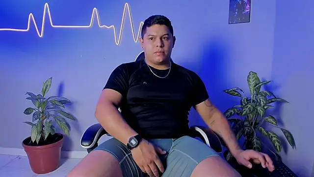 Maximus Steel online show from November 11, 11:49 am