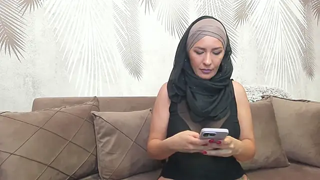 ayanna  online show from July 24, 6:04 pm