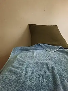 PussyLover880099 online show from October 9, 9:43 am