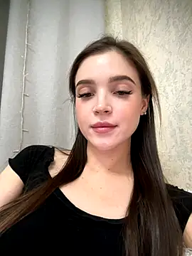NoraGartner online show from September 13, 10:43 pm