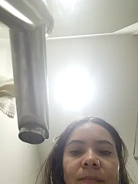 Cami Konor online show from December 20, 9:39 pm