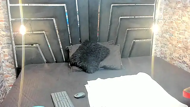 ALYANNA HOT  online show from November 23, 12:48 pm