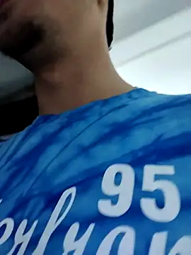 Snapshot of andrew_colleman chatting on November 26, 5:07 am andrew colleman online show from November 26, 5:07 am