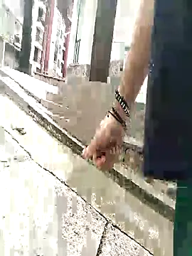 Snapshot of andrew_colleman chatting on November 30, 7:36 pm andrew colleman online show from November 30, 7:36 pm