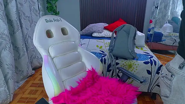 kataleya 29 online show from March 6, 8:26 pm