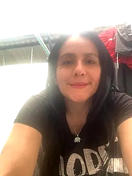 Snapshot of kataleya_29 chatting on September 23, 3:19 pm kataleya 29 online show from September 23, 3:19 pm