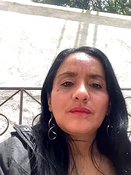 Snapshot of kataleya_29 chatting on October 24, 4:17 pm kataleya 29 online show from October 24, 4:17 pm