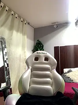 kataleya 29 online show from January 12, 2:46 pm