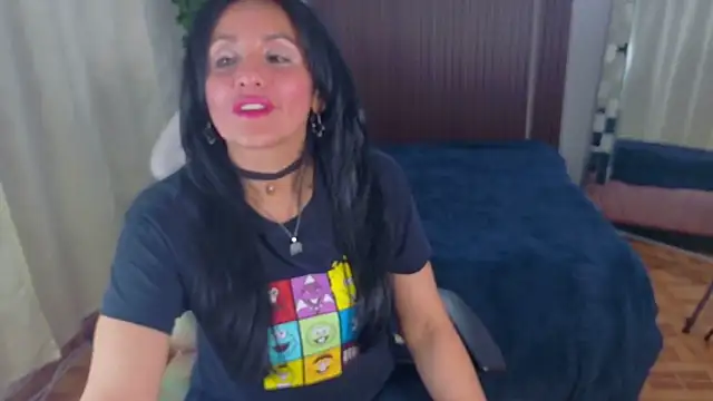 Snapshot of kataleya_29 chatting on November 6, 7:51 pm kataleya 29 online show from November 6, 7:51 pm