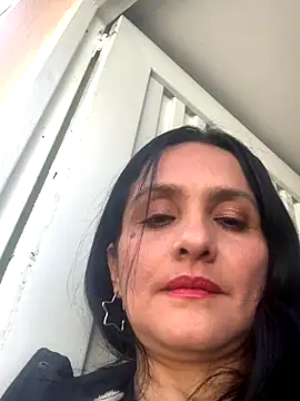 Snapshot of kataleya_29 chatting on October 4, 7:37 pm kataleya 29 online show from October 4, 7:37 pm