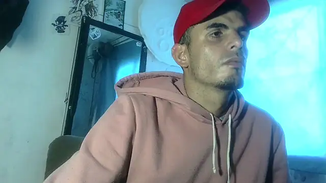 yourskinnybooy online show from September 8, 7:57 pm