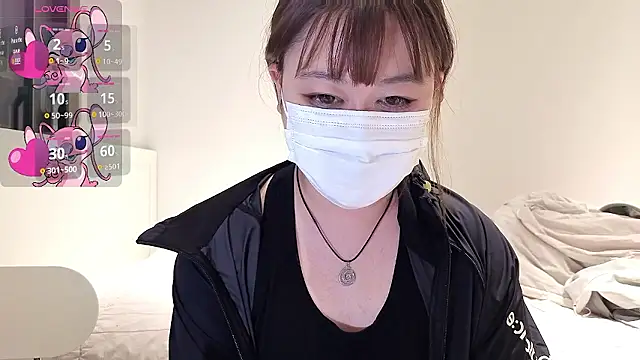 Snapshot of leelana217 chatting on November 17, 3:38 pm leelana217 online show from November 17, 3:38 pm