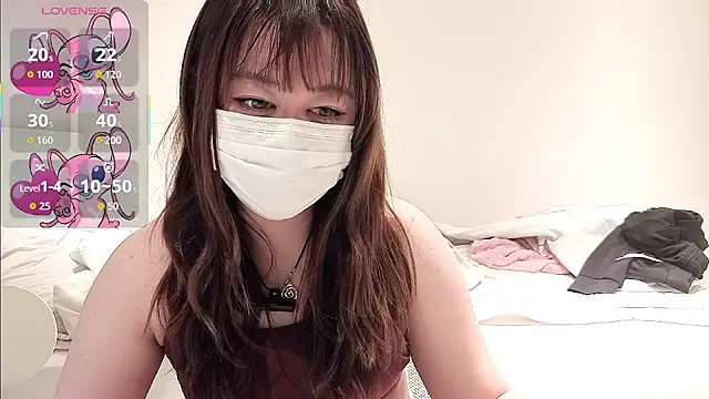 Snapshot of leelana217 chatting on November 18, 8:01 pm leelana217 online show from November 18, 8:01 pm