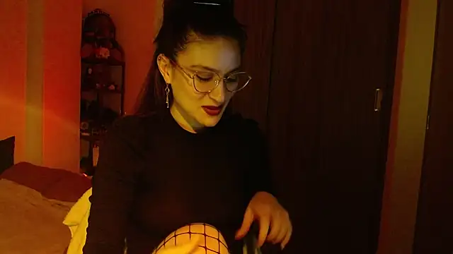 lia ana online show from February 24, 5:19 am