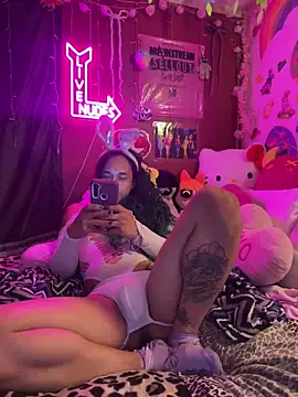 TranSexualJade95 online show from April 4, 7:26 am