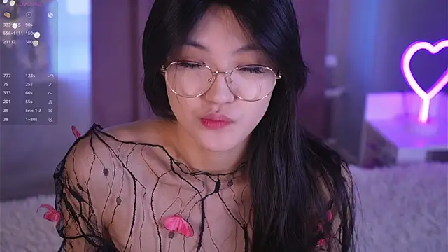 FancyEsten online show from February 23, 6:14 am