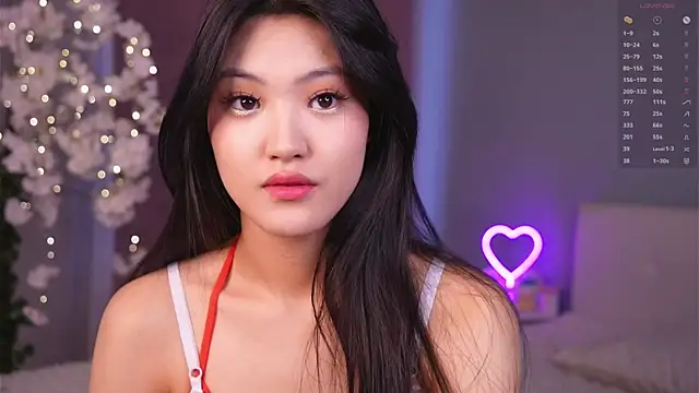 FancyEsten online show from April 3, 7:37 am