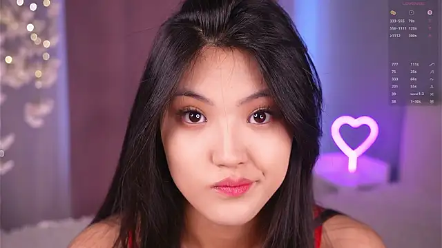 FancyEsten online show from March 14, 7:58 am