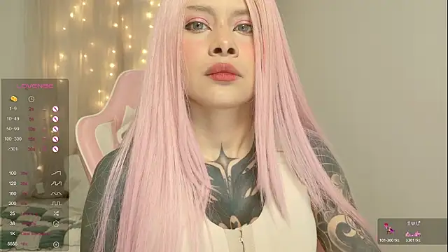 Snapshot of AlinaLukyanova chatting on February 20, 3:36 am AlinaLukyanova online show from February 20, 3:36 am