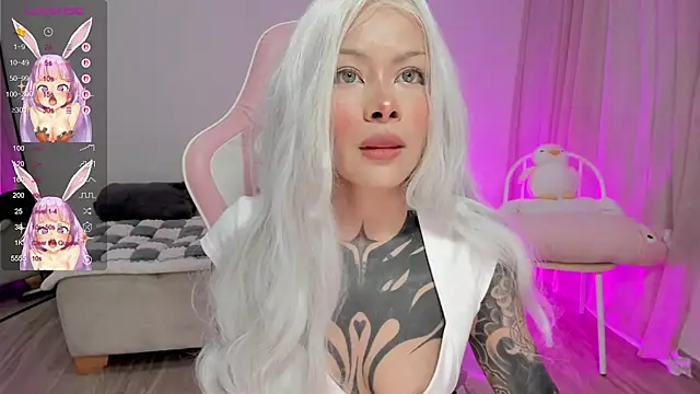 AlinaLukyanova online show from September 24, 3:13 am