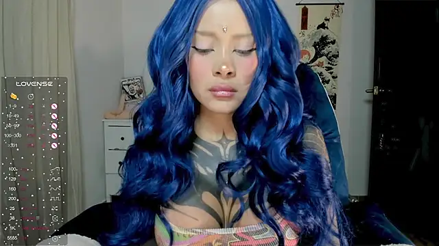 AlinaLukyanova online show from May 3, 4:39 am