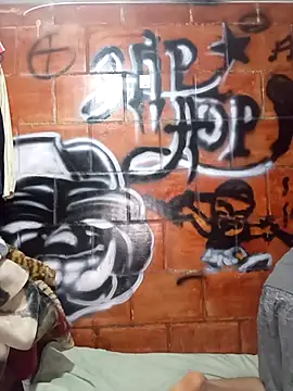 alexandercruz online show from April 14, 8:03 pm