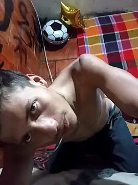 alexandercruz online show from February 10, 11:37 pm