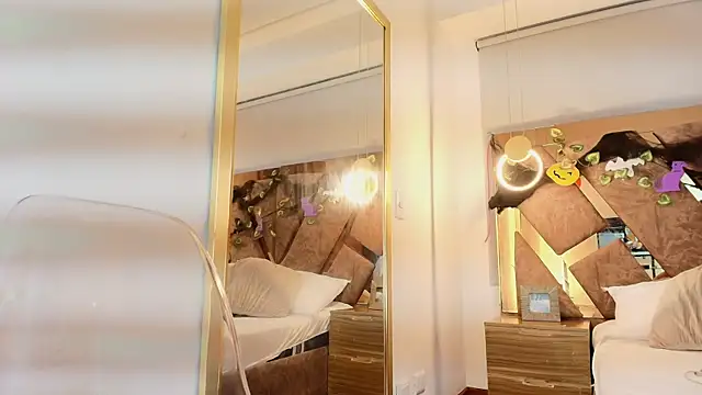 zarah andrew   online show from October 27, 12:28 pm