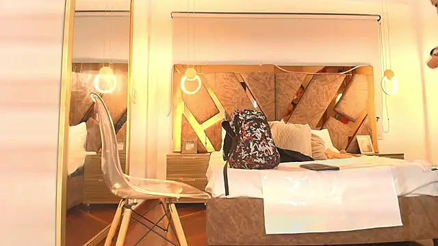 zarah andrew   online show from November 5, 11:57 am