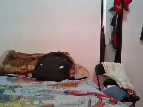 Barrx0018 online show from April 25, 3:53 pm