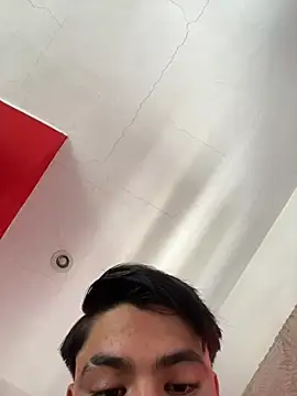 Barrx0018 online show from April 18, 7:58 pm