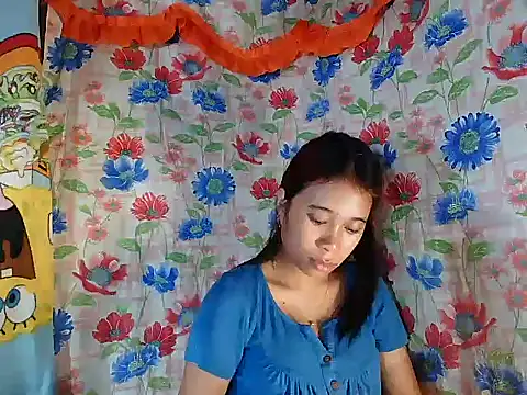 Snapshot of Pinay_Skinny18 chatting on September 17, 12:45 am Pinay Skinny18 online show from September 17, 12:45 am