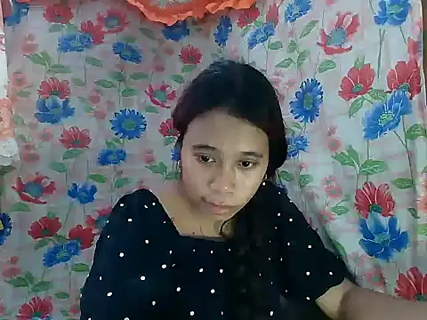 Snapshot of Pinay_Skinny18 chatting on October 12, 2:35 am Pinay Skinny18 online show from October 12, 2:35 am