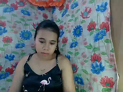 Snapshot of Pinay_Skinny18 chatting on October 12, 11:50 pm Pinay Skinny18 online show from October 12, 11:50 pm