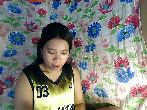 Snapshot of Pinay_Skinny18 chatting on September 21, 10:53 am Pinay Skinny18 online show from September 21, 10:53 am