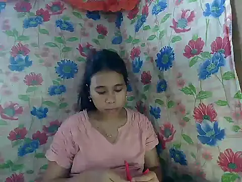 Snapshot of Pinay_Skinny18 chatting on October 15, 8:11 am Pinay Skinny18 online show from October 15, 8:11 am