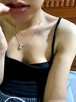 Sayhi xo online show from October 31, 3:08 pm