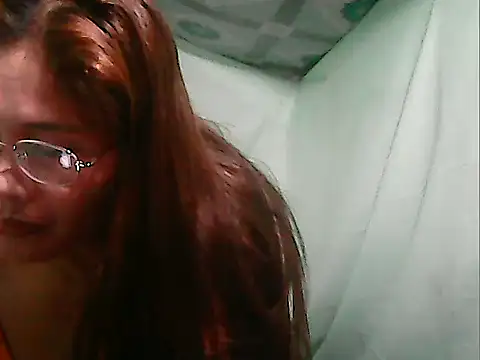 Snapshot of Juicy_69xx chatting on September 28, 11:39 am Juicy 69xx online show from September 28, 11:39 am