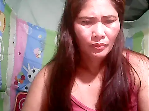 Snapshot of Juicy_69xx chatting on October 7, 6:31 pm Juicy 69xx online show from October 7, 6:31 pm
